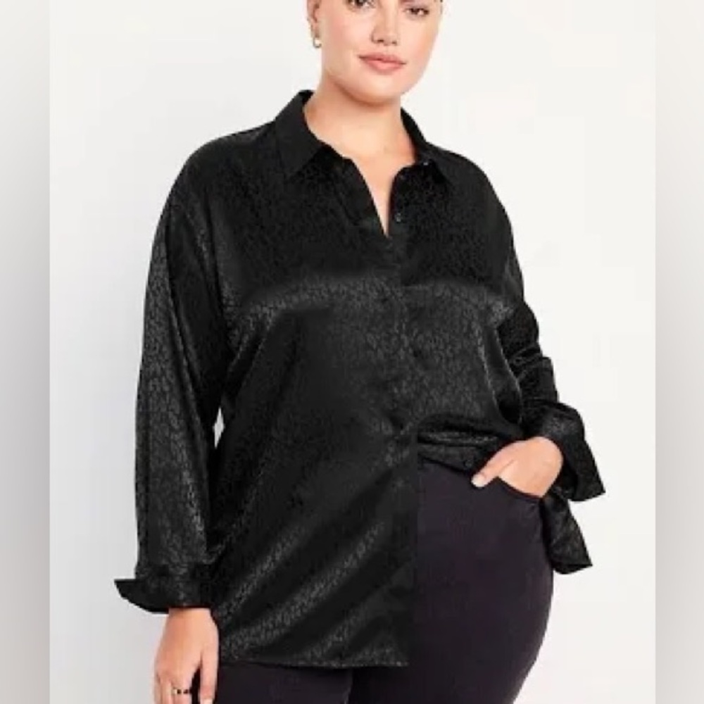 Old Navy Textured Satin Button-Down Boyfriend Shirt XXL OVERSIZED P2P 29” EUC